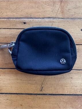 Lululemon Black Pouch